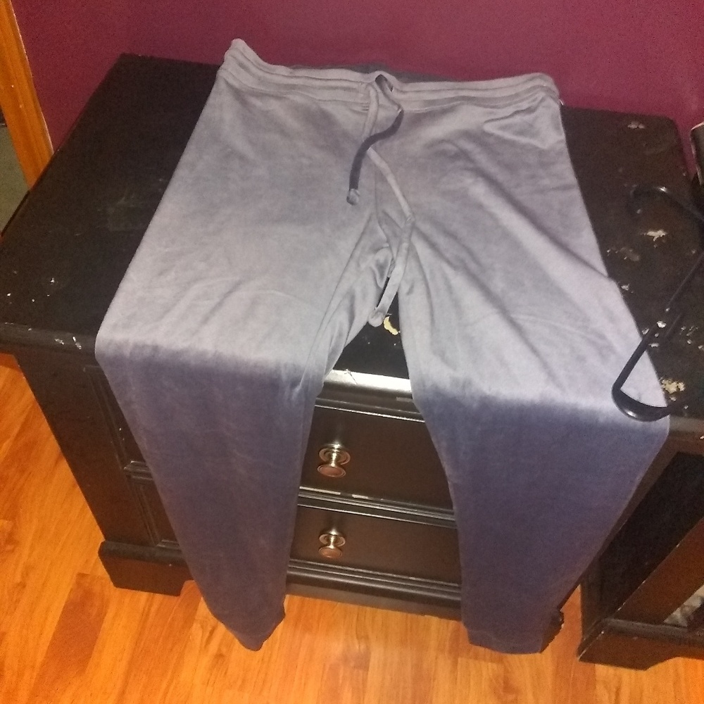 AE velvet jogger pants
